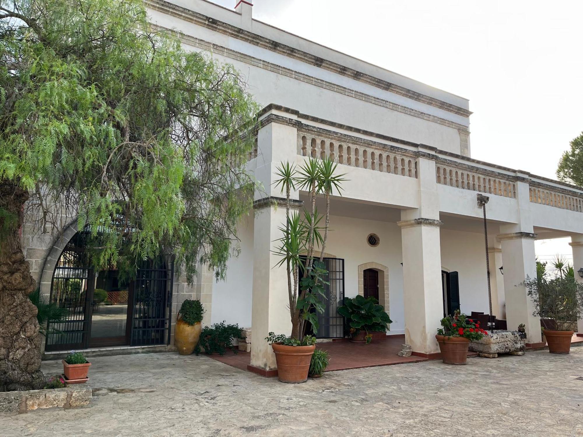Masseria La Camardia Sava Esterno foto