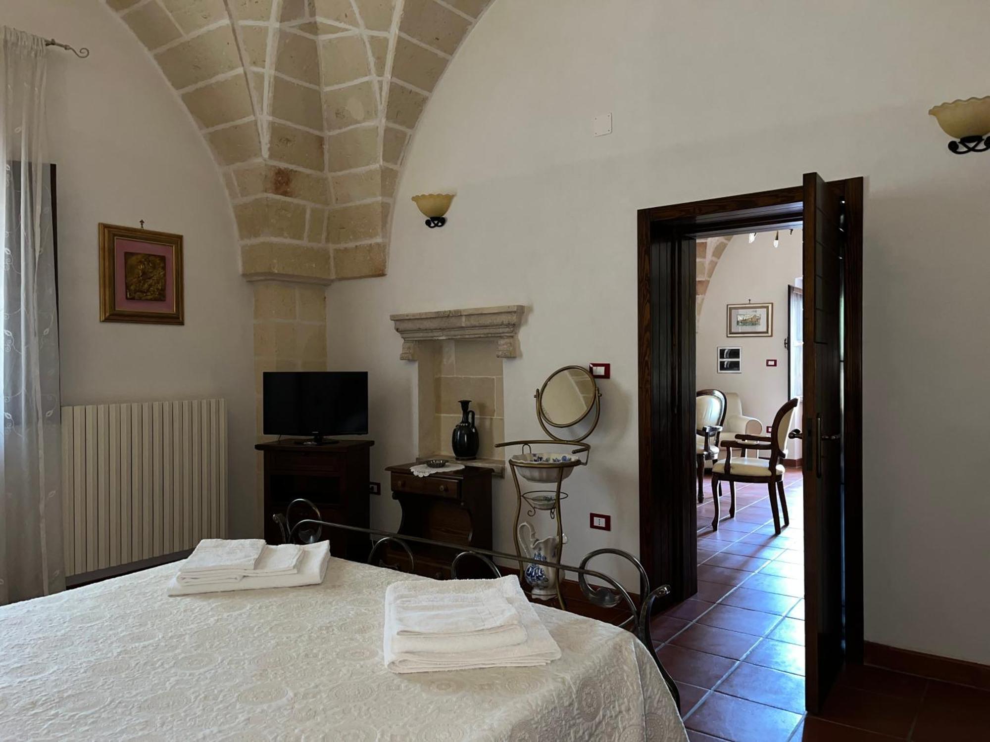 Masseria La Camardia Sava Esterno foto